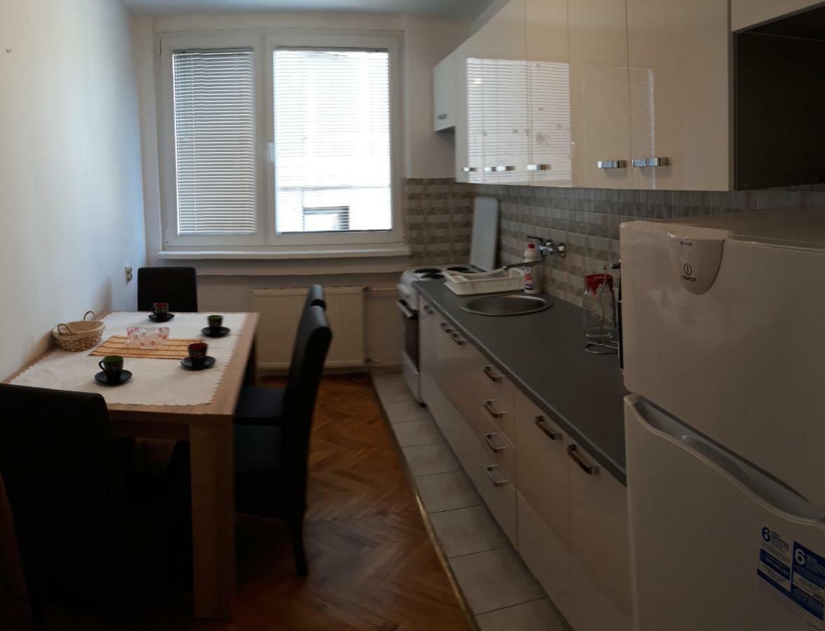 Apartment Ambrela 2 Сараєво Екстер'єр фото