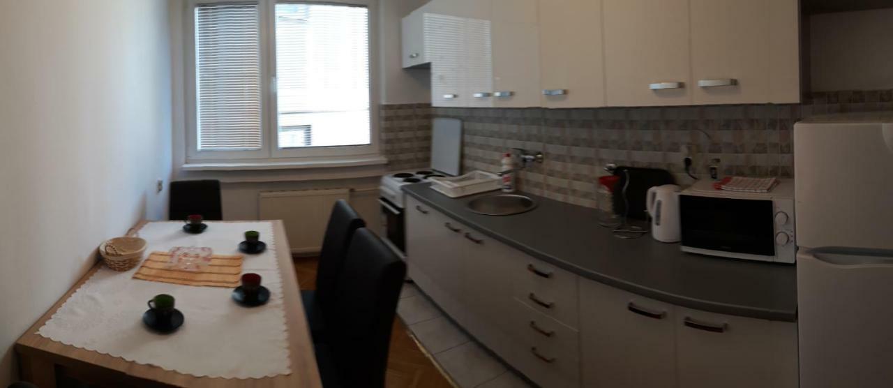 Apartment Ambrela 2 Сараєво Екстер'єр фото